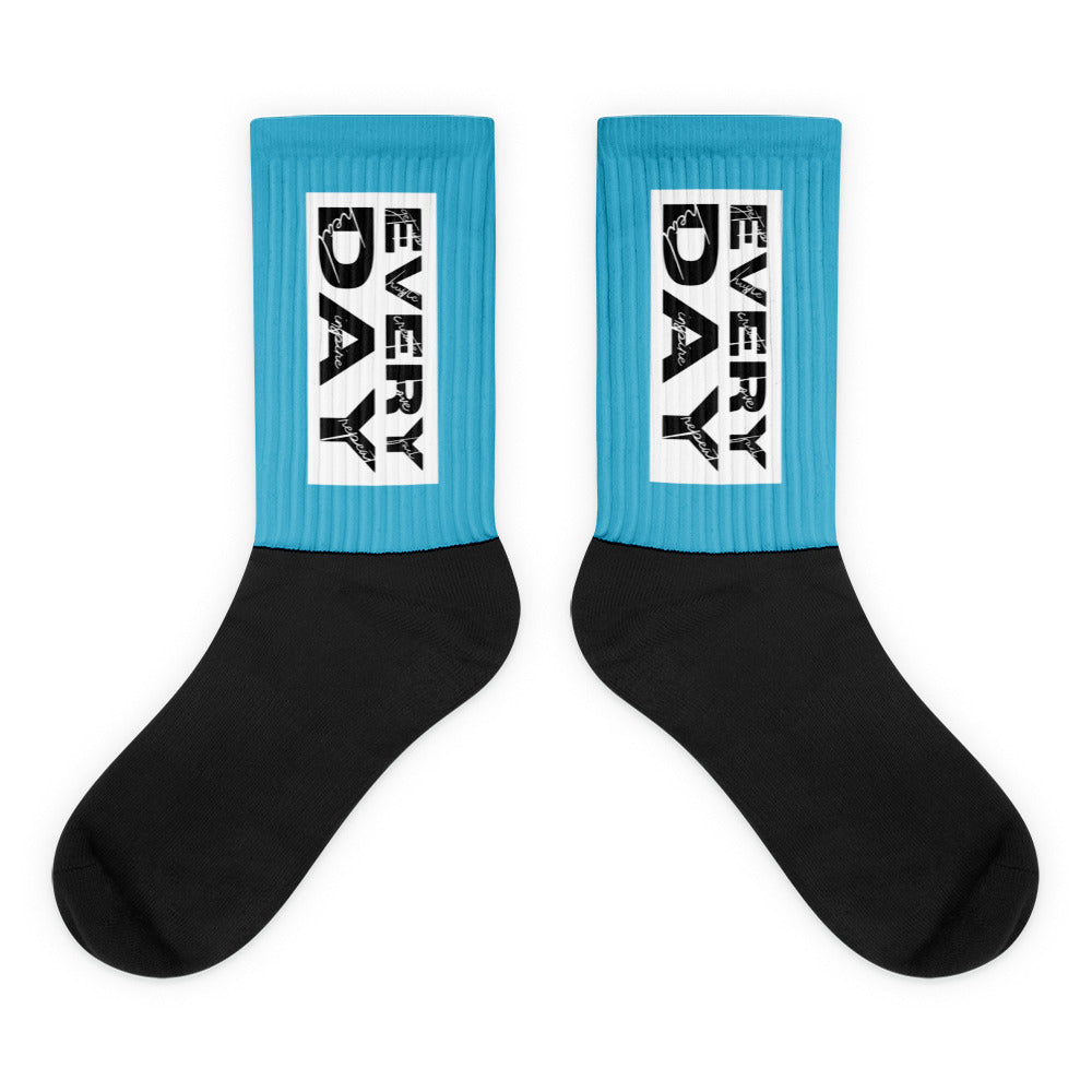 "E V E R Y D A Y" Hustler Socks